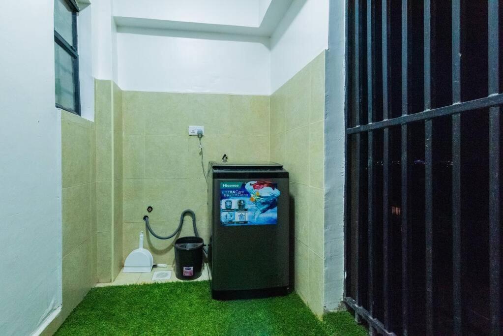 Serena 3br W Mall And Pool Apartment