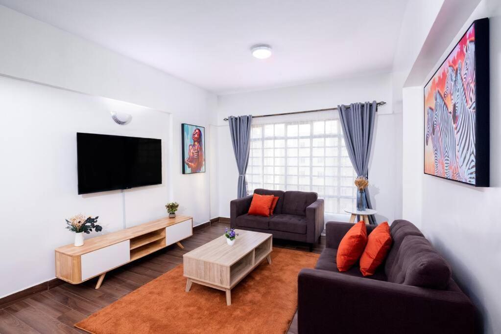 Serena 3br W Mall And Pool * Nairobi